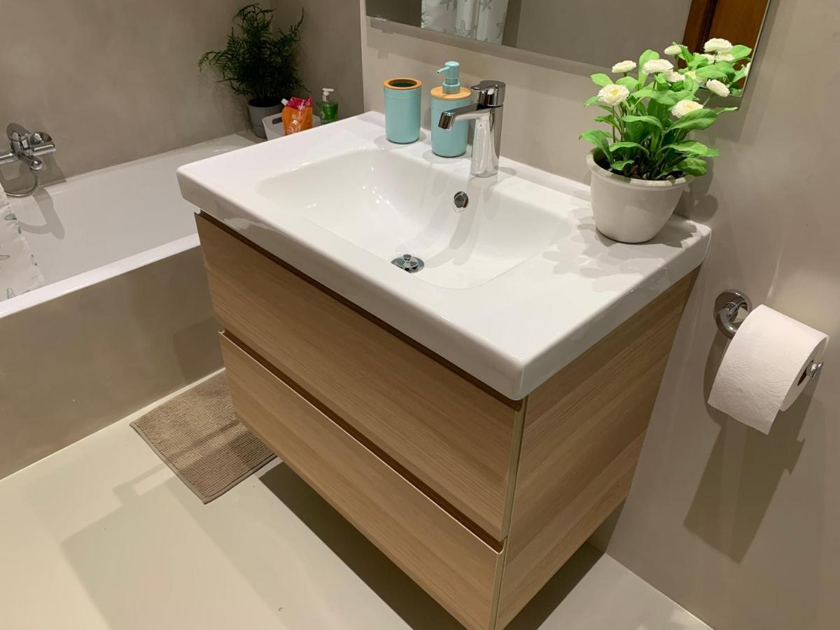 Precioso Piso Recien Reformado En Zaragoza Lägenhet Exteriör bild